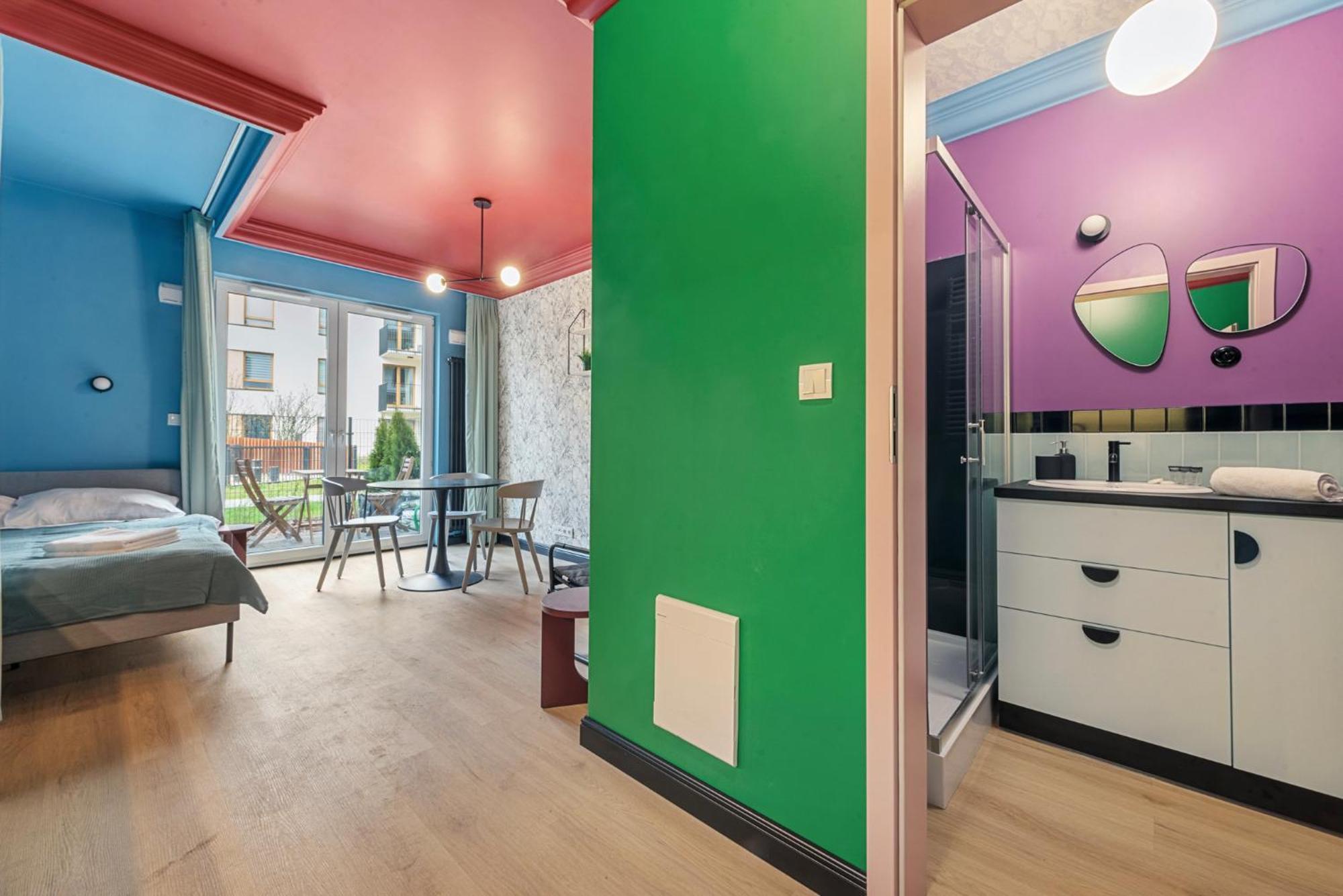 Colorful Apt Close To The Center Great Location Apartment Warsaw Exterior photo