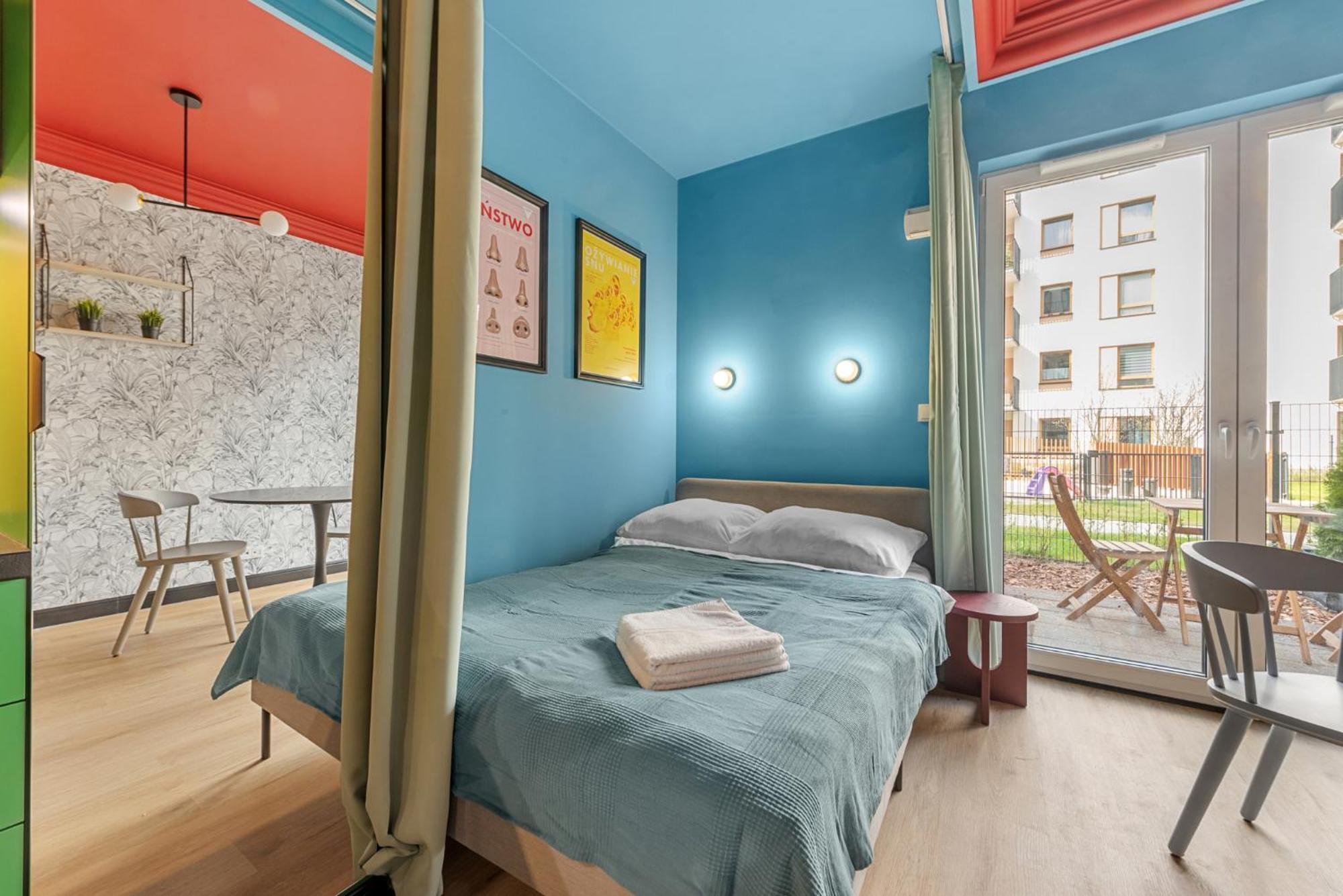 Colorful Apt Close To The Center Great Location Apartment Warsaw Exterior photo