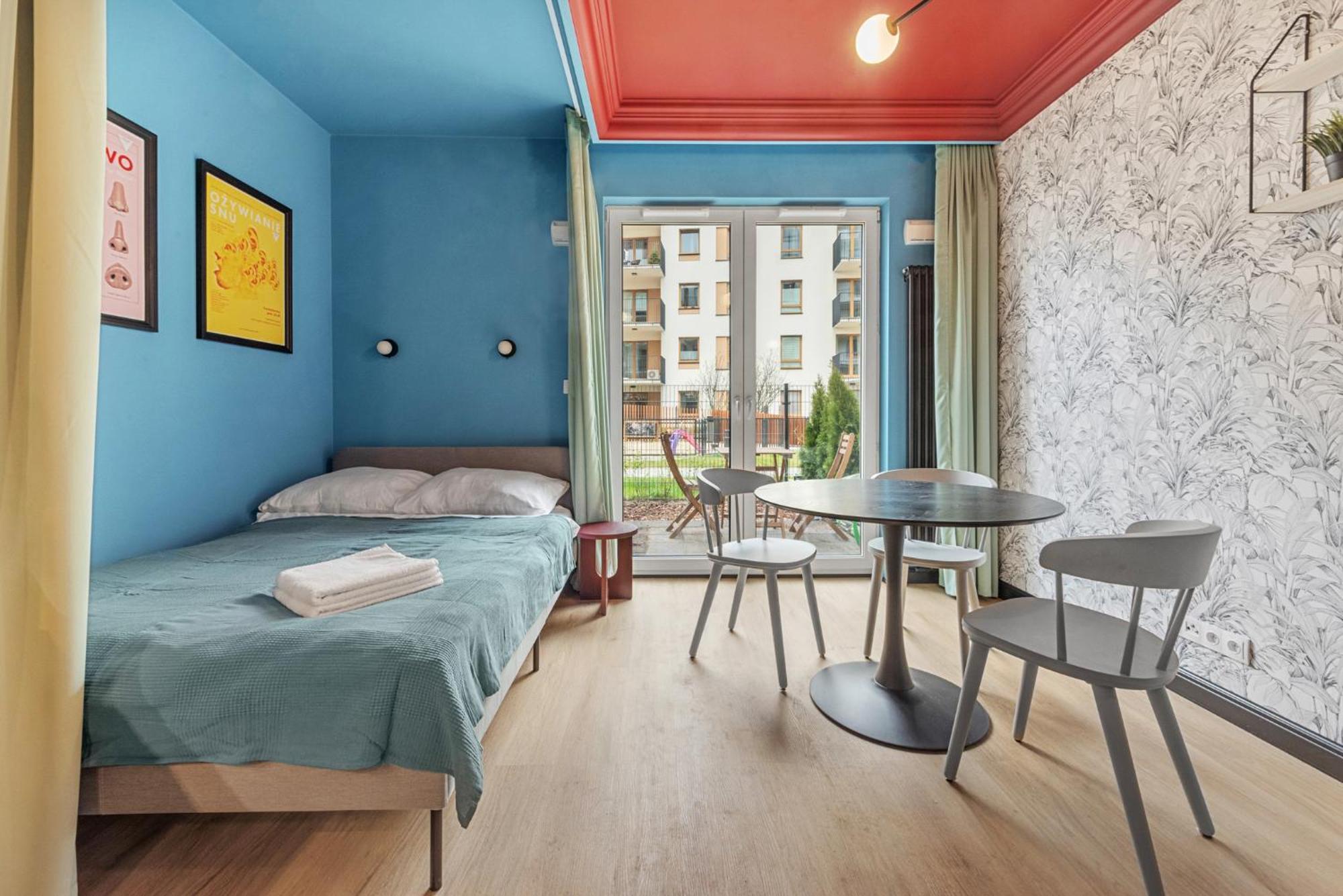 Colorful Apt Close To The Center Great Location Apartment Warsaw Exterior photo